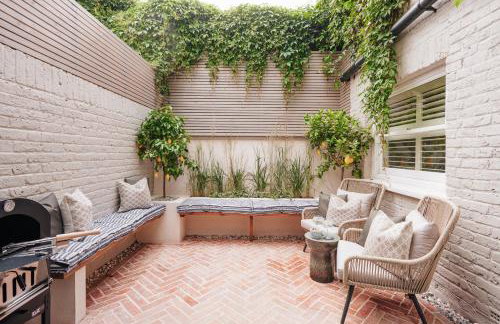 Luxury Fulham Townhouse with a Bar & Games Room - Foto 57