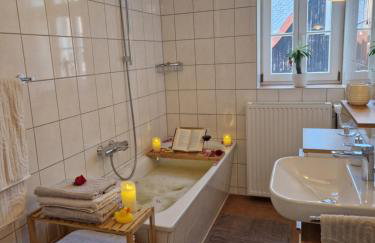 Gästeliebling, Apartment Piepmäker mit Parkplatz und Terrasse, Bahnhof fußläufig - Photo 24