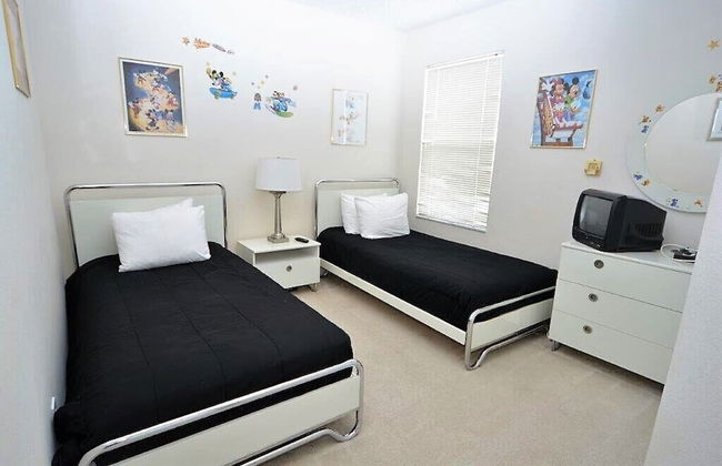 Huge 6-bed Emerald Is Resort- Elite Vacation Homes - Photo 6