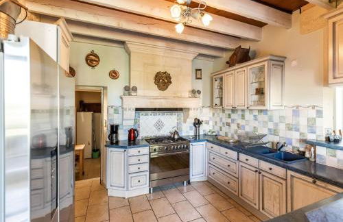 Elegant Chateau Escape - Foto 22