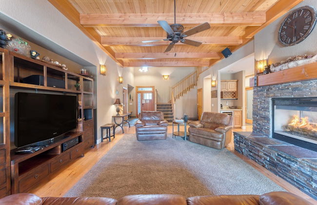 Luxe All-season Retreat by Avantstay Prime Location, Near Skiing - Foto 76