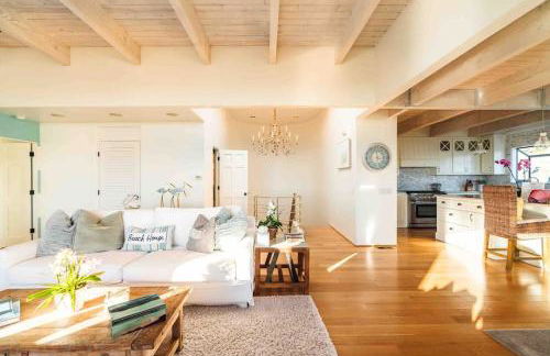 Summer Beach House - Photo 13