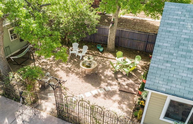 Whimsical Flat Color Unique & Chic Boutique - Foto 19