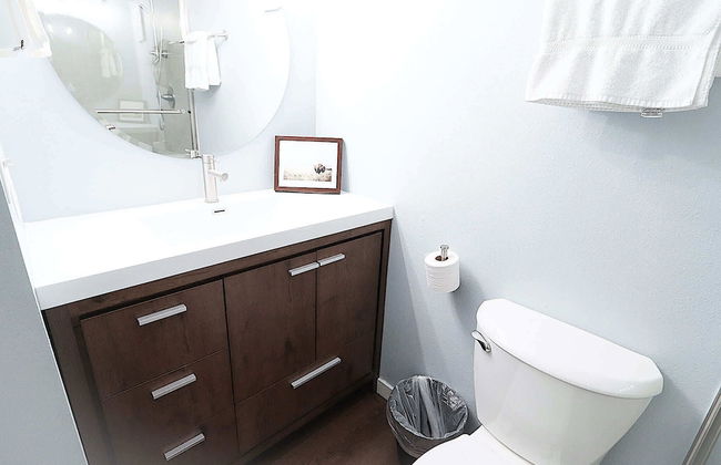 Sun Sung Cozy Condo A Stylish Escape for 4! - Photo 18