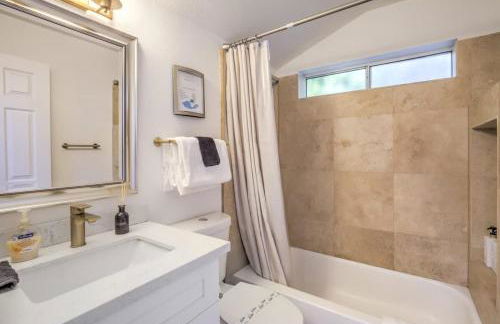 Golf Course Villa w Pool Spa Near the Strip - Foto 53