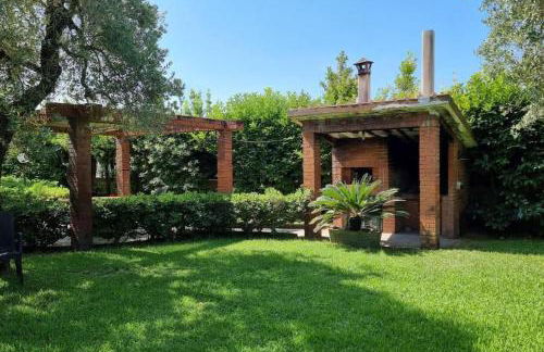 Villa degli Ulivi a pochi passi dal mare - Foto 1