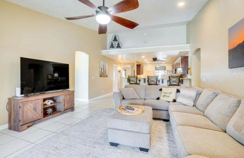 Lakefront Home with Outdoor Oasis in Glendale! - Foto 6