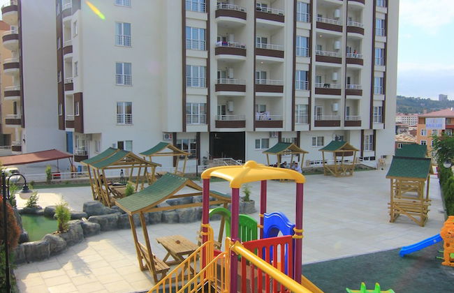 Royal Life Residence - Photo 1