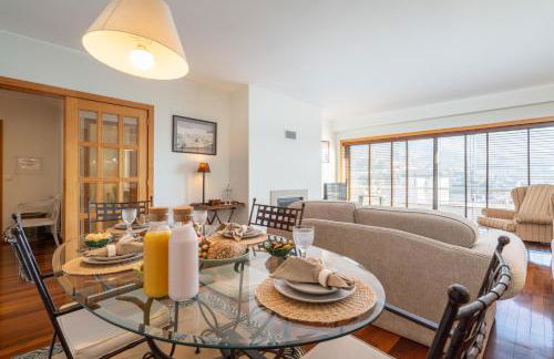 Host Wise - Homely Large Flat - Balcony - Foto 22