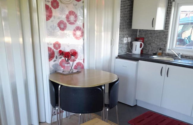 2 Bed-sleeps 4-pets-parking-5 Min to Beach - Foto 6