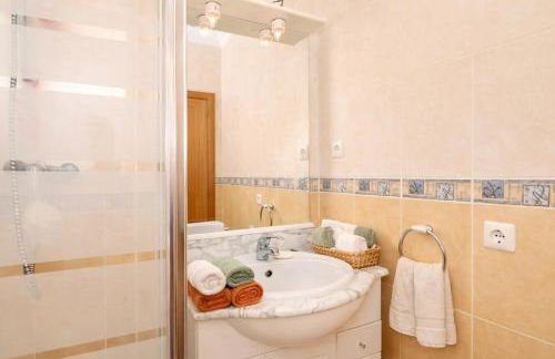 Casa Da luz 5 - st james apt 2 bedrooms , Amazing sea view , pool , wifi - Foto 24