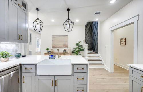 2 Blocks from Riverwalk 1 Mile to SA Downtown - Photo 11