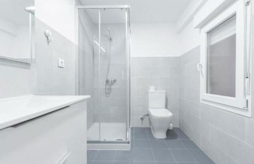 Reformado , céntrico , wifi. - Foto 18