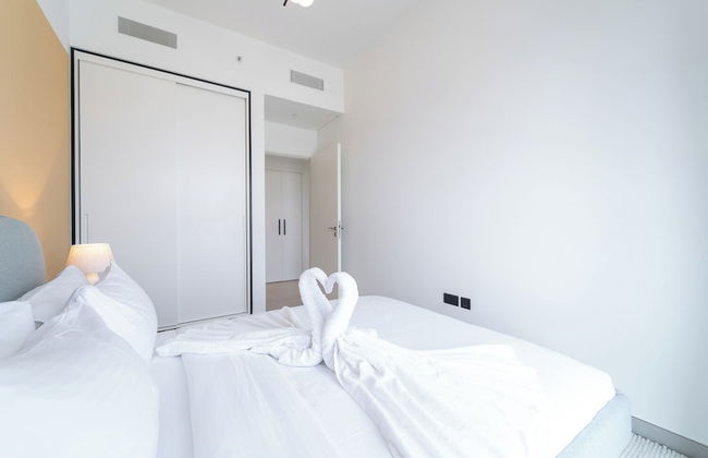 Cozy 2BD Work in Style Dubai Hills - Photo 15