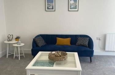 Sunny Corner - lovely 2 bedroom appt - Foto 8