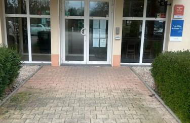 Séjour aux allées du Green, piscine & SPA - Foto 9