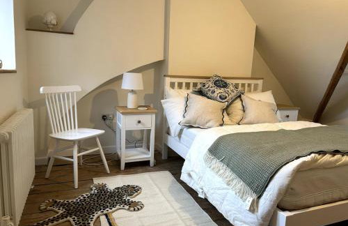 The Shrubbery-Superb Modern home-6 beds-sleeps 11 - Foto 40