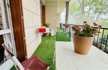 Bel Appartement Gare Centre Face aux Remparts 8 personnes Parking WIFI - Photo 34