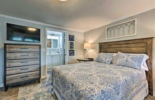 Couples Retreat with Lake and Mtn Views, Fire Pit - Foto 14