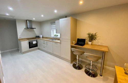 Modern and spacious open plan bungalow - Foto 1