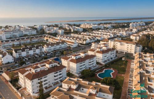 Bonito piso con piscina y pádel - Foto 19