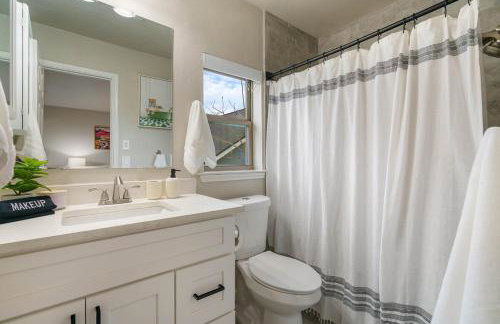 Pool, Games, King Suite 3BR Sleeps 9 - Foto 27