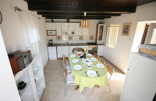 Three Sisters, absolutely unique stone houses, 200 m from the beach - Photo 28