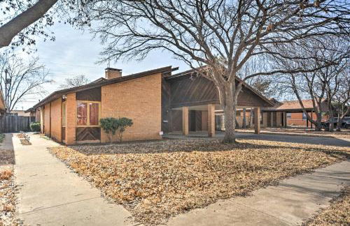 Lubbock Townhome with Grill Near TTU and Downtown! - Foto 24