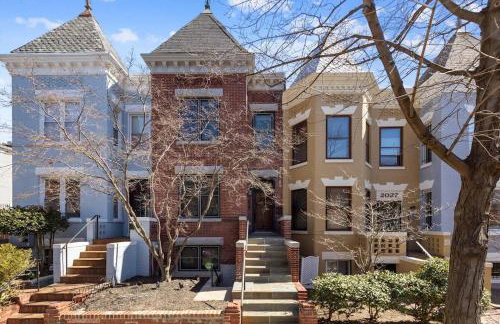 Classy Central DC Bloomingdale 1-BR Getaway - Foto 6