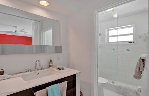 New! Waterfront Heated Pool, Fishing Pier, Designer Touches, 2mi to Beach - Photo 27