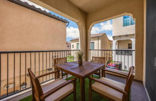 Modern Elegant Designer Home in Irvine - Foto 38