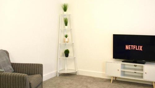 Brigantine House - Spacious 3-Bedroom Ensuites, Private Parking Included - Foto 2