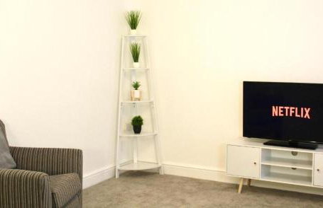 Brigantine House - Spacious 3-Bedroom Ensuites, Private Parking Included - Foto 2