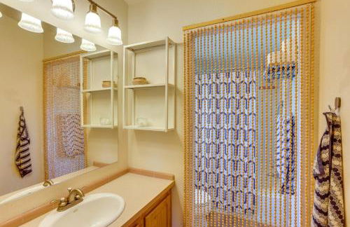 Stunning Views Quiet Bluff Home Near Hiking! - Foto 15