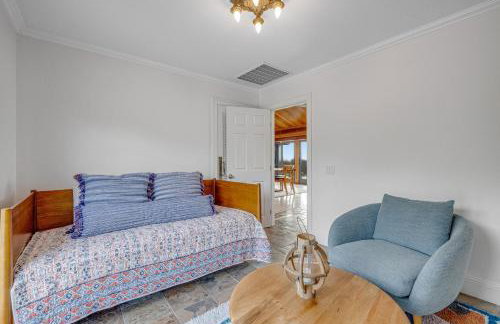 Luxe Remodeled Oceanfront Home on the Bluff - Foto 26