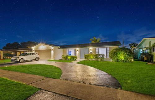 SUN VILLA Heated Pool Near Hard Rock & Beach - Foto 38