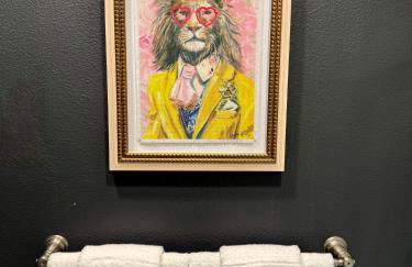 Modern Hilltop Retreat - Foto 26