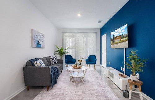 Modern 2 BR Townhome | Close 2 Beach. - Foto 2