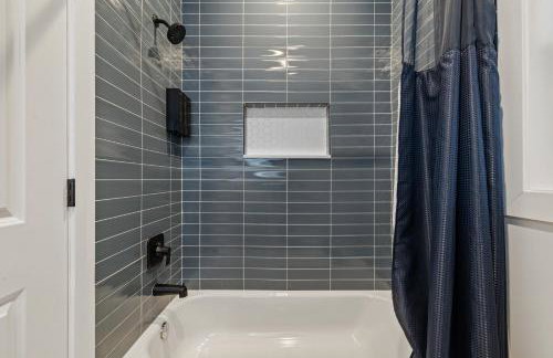 2br 3ba 2King bd 3 Car Parking Bonus area with Queen Bed - Foto 9