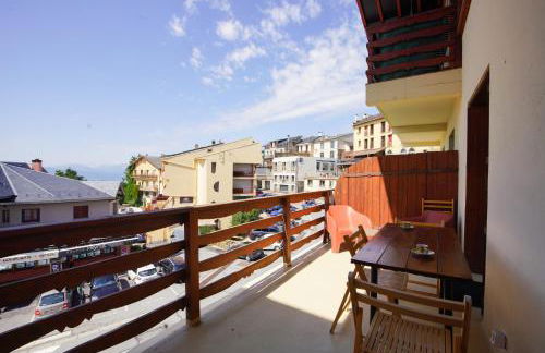 Les Marmottes-Centre-ville-Terrasse & Bois- T2-Premium-Parking couvert-Netflix-6 pers - Foto 14