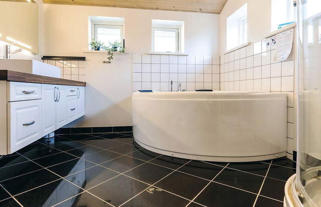 8 Person Holiday Home in Asnaes - Foto 16