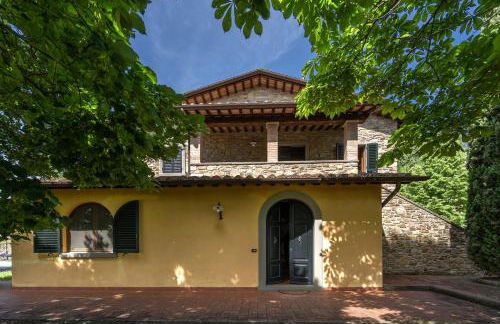 Experience the charm of Tenuta Le Caselle, a cozy farmhouse surrounded by nature and comfort! - Foto 5