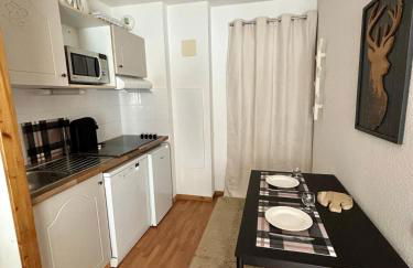 Appartement chaleureux au ski avec piscine - Foto 5