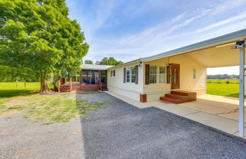 Palatka Hideaway with Fireplace and Private Porch - Foto 26