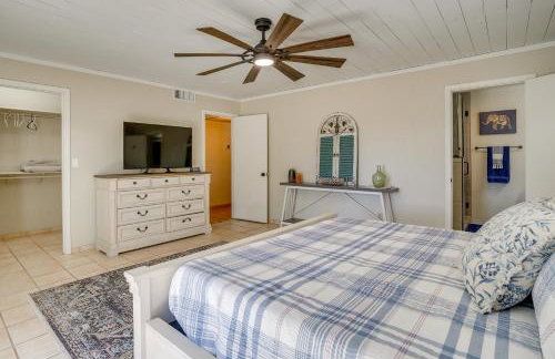 Backyard Oasis and Hot Tub Mtn-View Wickenburg Home - Photo 13