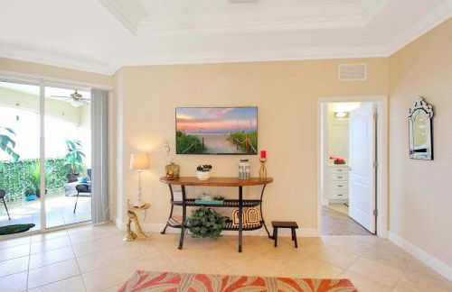 2BR Condo On Venice Island - Minutes To Beaches - Foto 15