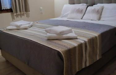 Menelaos Apartments - Foto 2