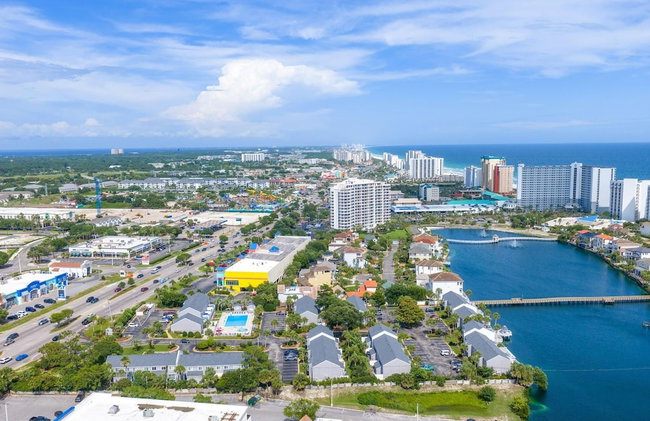 Southbay 33 Short walk to 300ft of Private Beach 3 Bedroom Townhome - Foto 80