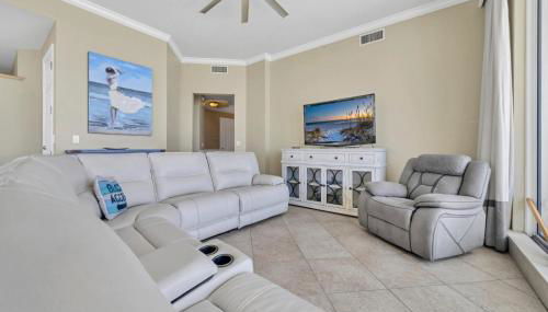 Beautiful Spacious Penthouse 2 Story Beach Front Condo Sleeps 12! - Foto 4
