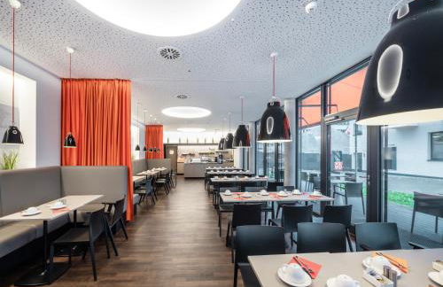 sevenDays Hotel BoardingHouse - Photo 4